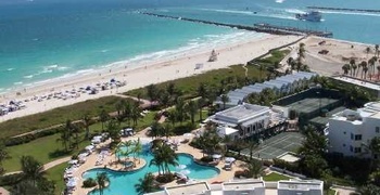 Luxury oceanfront condos and lofts Continuum North and Conti