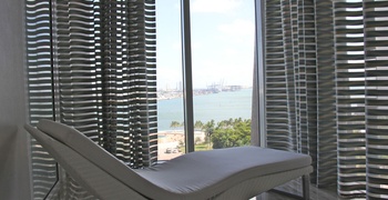 50 Biscayne spa