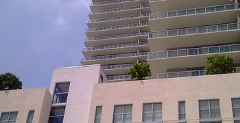 Lofts in Midtown Miami