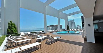 500 Brickell 7