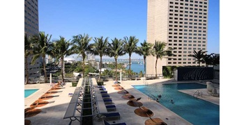 One Miami East & West 3